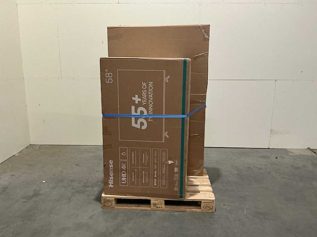 Pallet televisies retourgoederen - 5 items - afbeelding 2 van  8