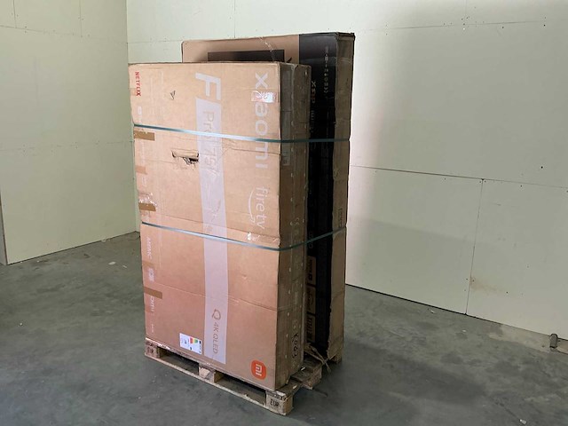 Pallet televisies retourgoederen - 5 items - afbeelding 1 van  7