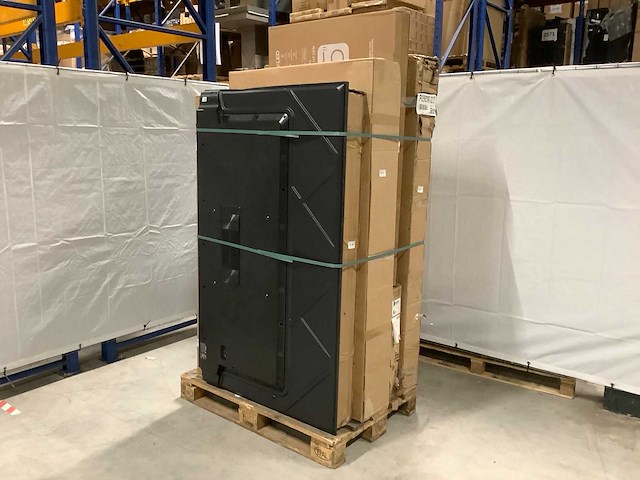 Pallet televisies retourgoederen - 6 items - afbeelding 1 van  6