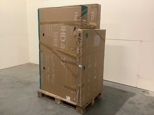 Pallet televisies retourgoederen - 6 items - afbeelding 1 van  7