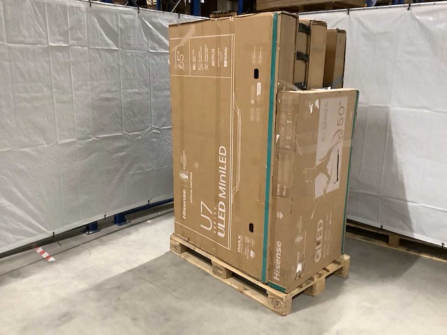Pallet televisies retourgoederen - 6 items - afbeelding 1 van  9