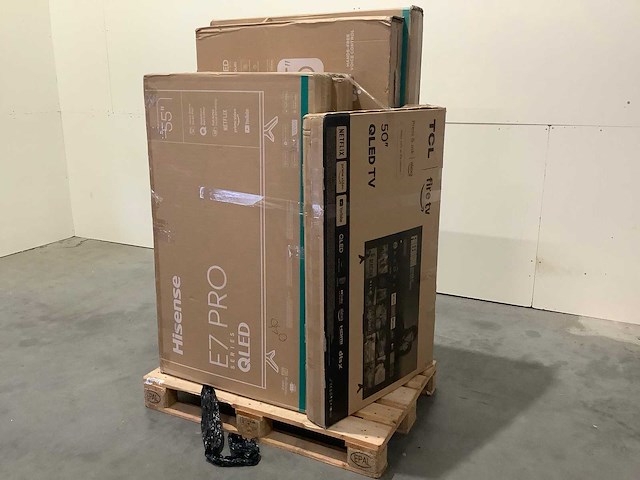 Pallet televisies retourgoederen - 6 items - afbeelding 1 van  7
