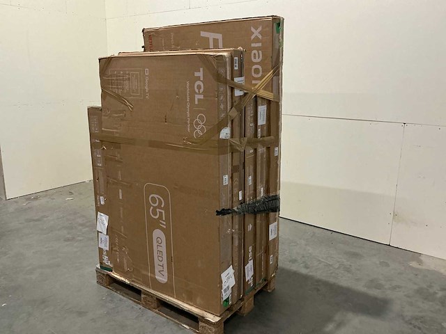 Pallet televisies retourgoederen - 6 items - afbeelding 1 van  9