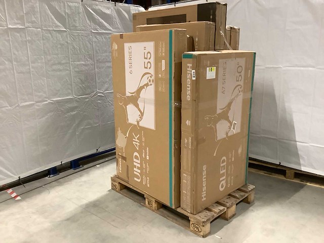 Pallet televisies retourgoederen - 7 items - afbeelding 1 van  9