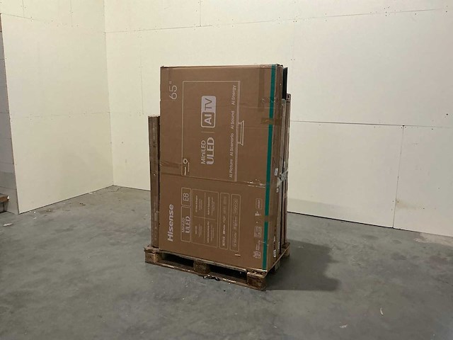Pallet televisies retourgoederen - 7 items - afbeelding 1 van  8