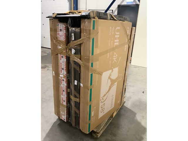 Pallet televisies retourgoederen - 8 items - afbeelding 3 van  6