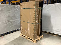 Pallet televisies retourgoederen - 8 items - afbeelding 1 van  8