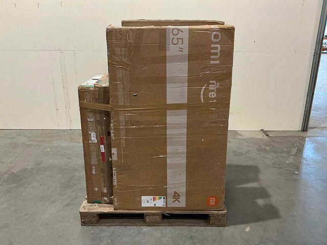 Pallet televisies retourgoederen - 8 items - afbeelding 2 van  8