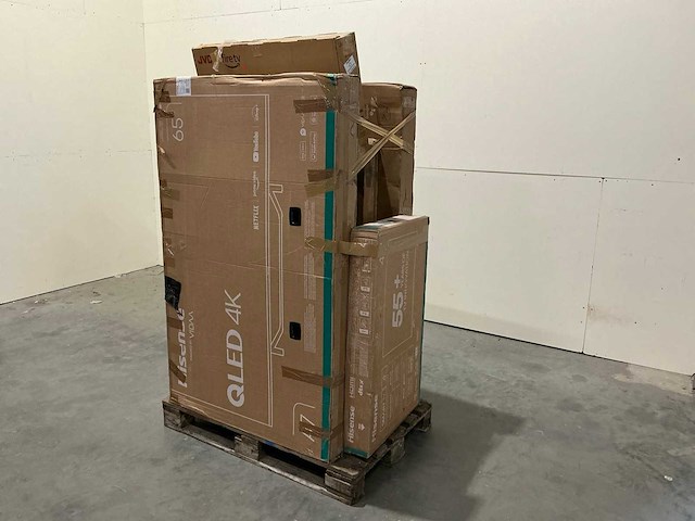 Pallet televisies retourgoederen - 8 items - afbeelding 1 van  8