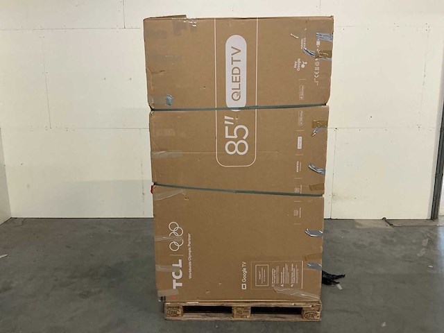 Pallet televisies retourgoederen - 8 items - afbeelding 1 van  3