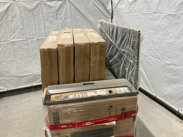 Pallet televisies retourgoederen - 8 items - afbeelding 3 van  4