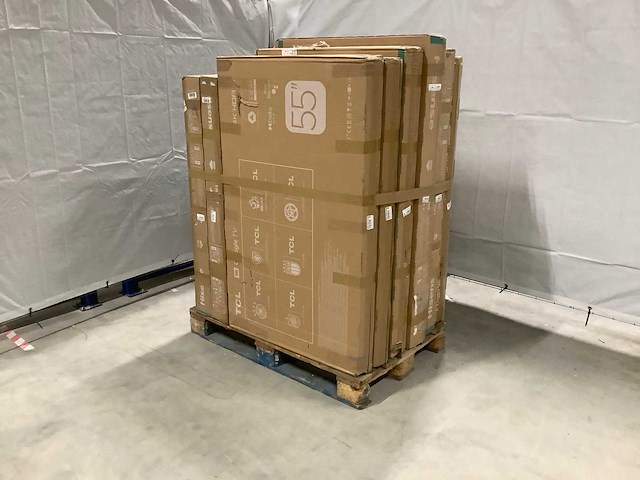 Pallet televisies retourgoederen - 9 items - afbeelding 1 van  10