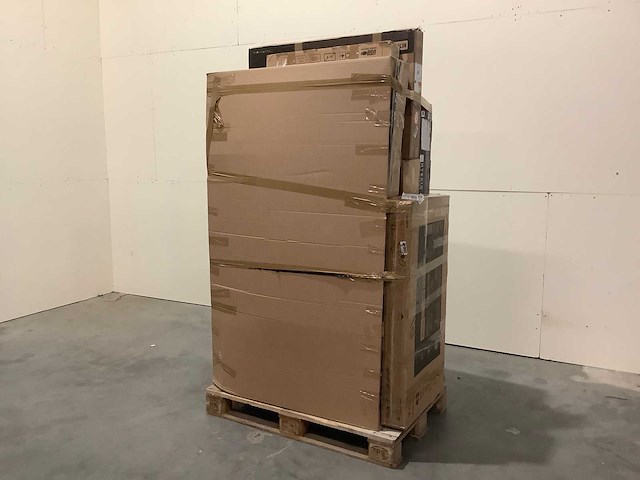 Pallet televisies retourgoederen - 9 items - afbeelding 1 van  8