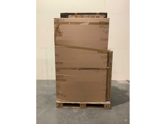 Pallet televisies retourgoederen - 9 items - afbeelding 1 van  1