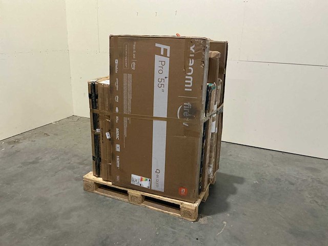 Pallet televisies retourgoederen - 9 items - afbeelding 1 van  7