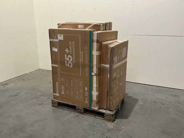 Pallet televisies retourgoederen - 9 items - afbeelding 1 van  8