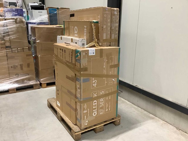 Pallet televisies retourgoederen - items - afbeelding 2 van  6