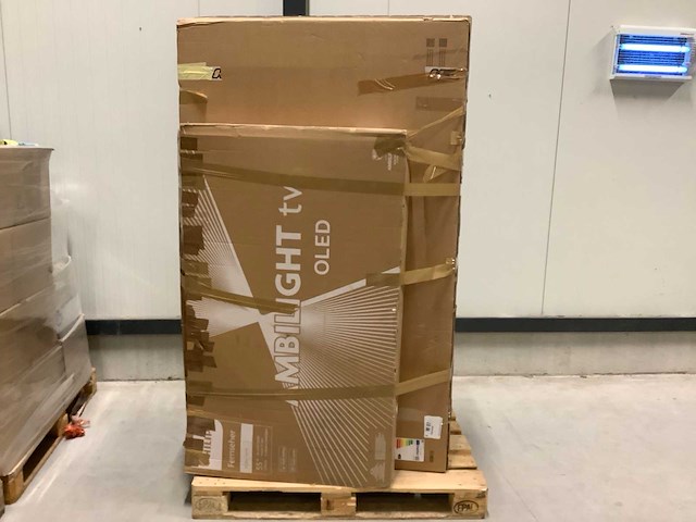 Pallet televisies retourgoederen - items - afbeelding 1 van  4