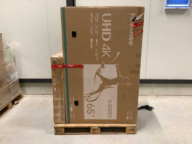 Pallet televisies retourgoederen - items - afbeelding 1 van  5