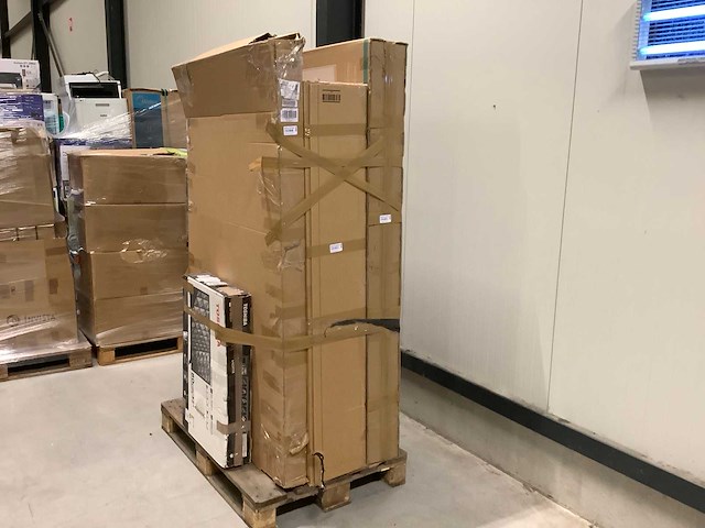 Pallet televisies retourgoederen - items - afbeelding 2 van  4