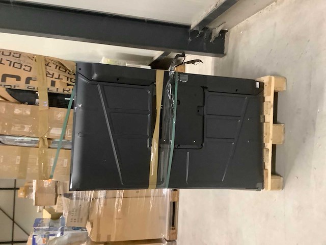Pallet televisies retourgoederen - items - afbeelding 4 van  5