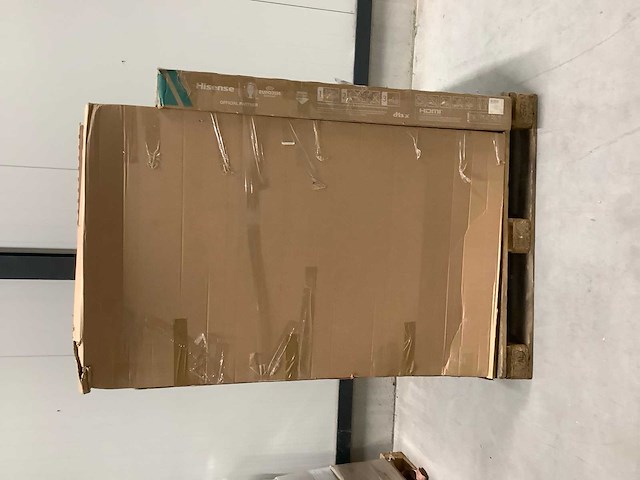 Pallet televisies retourgoederen - items - afbeelding 4 van  5