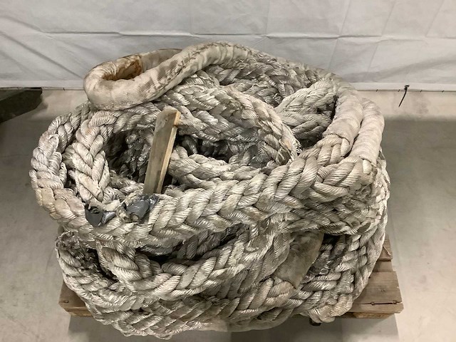 Pallet touw - afbeelding 2 van  2