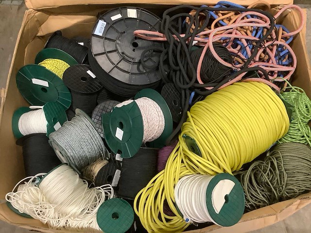 Pallet touwen - afbeelding 1 van  11