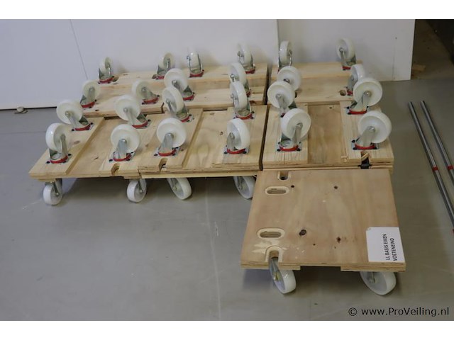 Pallet trolley - 7 stuks - afbeelding 1 van  5