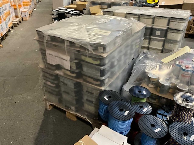 Pallet verf - afbeelding 3 van  8