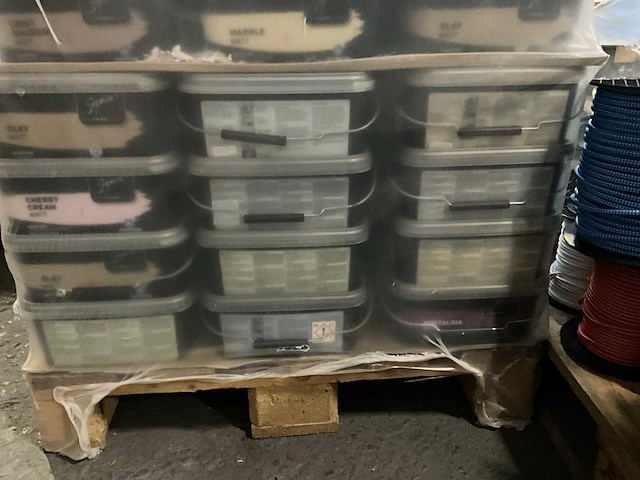 Pallet verf - afbeelding 4 van  8