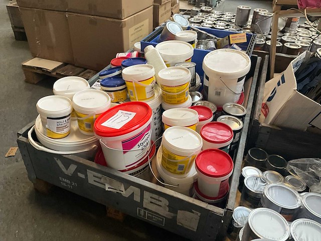Pallet verf - afbeelding 1 van  8