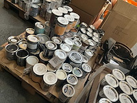 Pallet verf - afbeelding 1 van  9