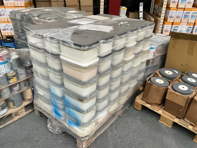 Pallet verf - afbeelding 1 van  6