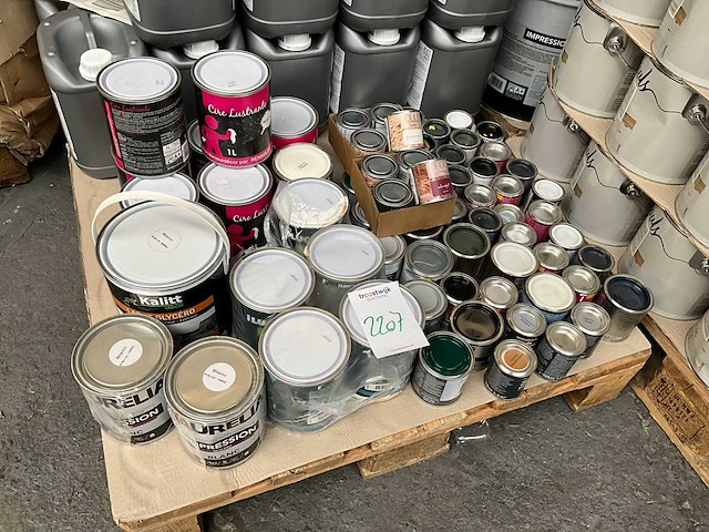Pallet verf - afbeelding 1 van  4