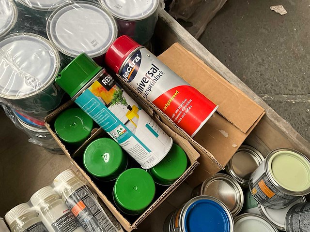 Pallet verf - afbeelding 8 van  10