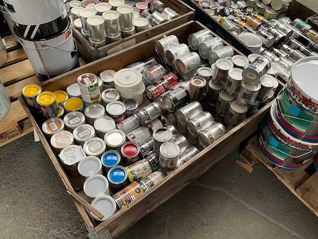 Pallet verf - afbeelding 1 van  10