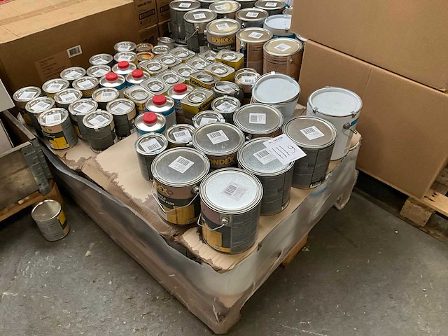 Pallet verf - afbeelding 1 van  7