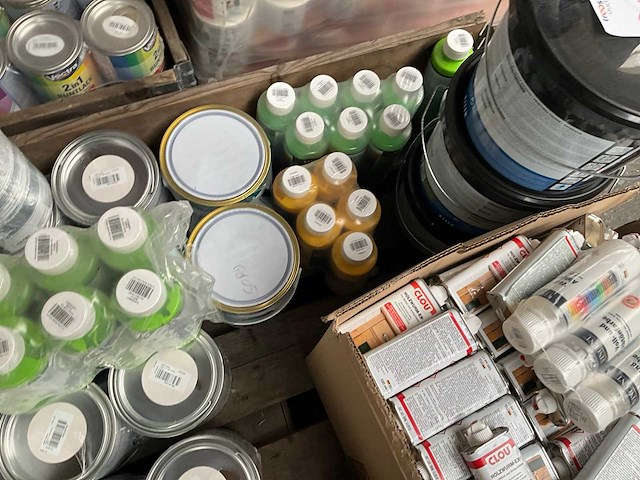 Pallet verf - afbeelding 8 van  12