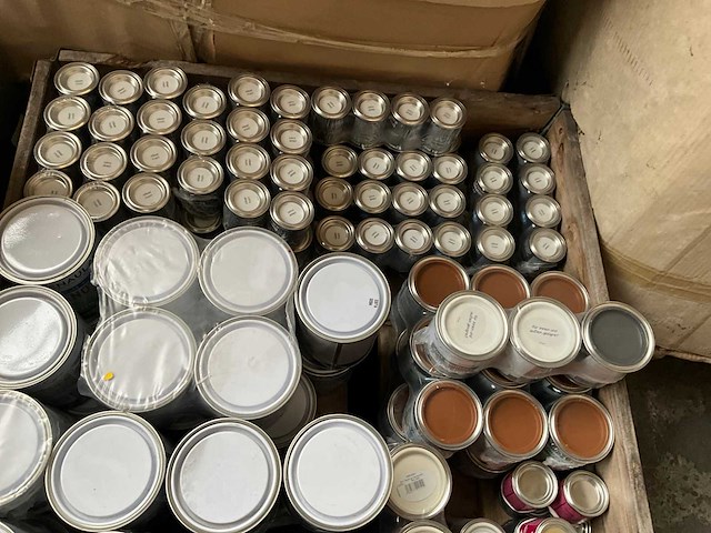 Pallet verf - afbeelding 1 van  3