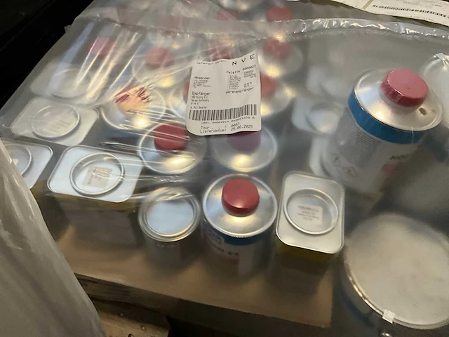Pallet verf - afbeelding 5 van  7