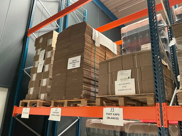 Pallet verpakkingsmaterialen (17x) - afbeelding 5 van  15