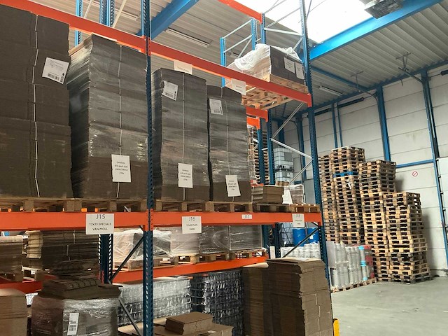 Pallet verpakkingsmaterialen (18x) - afbeelding 12 van  17
