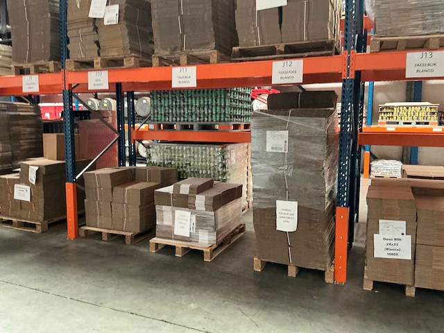 Pallet verpakkingsmaterialen (18x) - afbeelding 14 van  17
