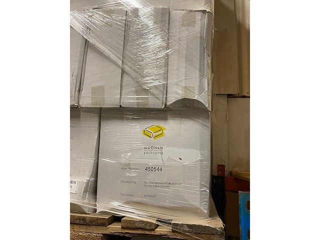 Pallet vol dozen a 1000 deksels t.b.v. koffiebekers - afbeelding 2 van  4