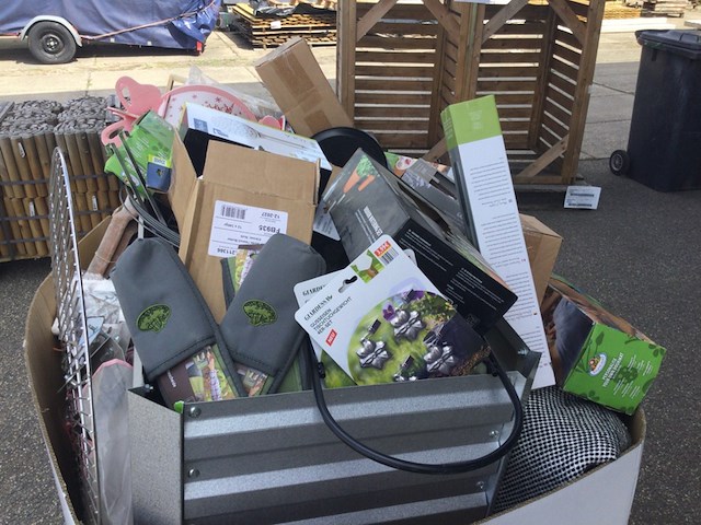 Pallet vol tuin- en huishoudelijke artikelen ed - afbeelding 5 van  5