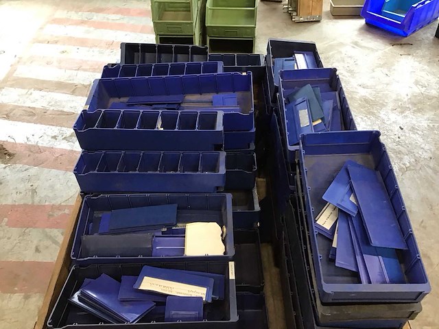 Pallet voorraad/magazijnbakjes - afbeelding 2 van  2