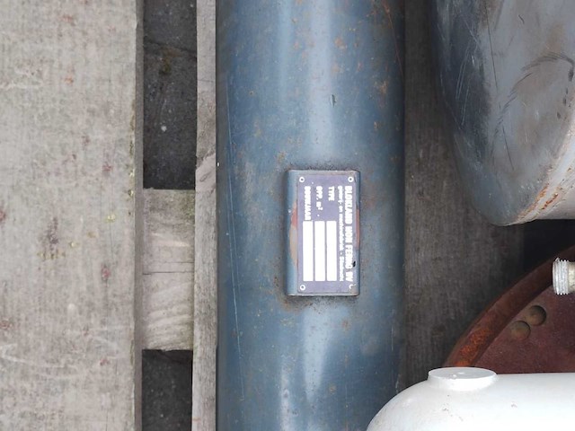 Pallet voorzien van boot onderdelen n overige bootonderdeel - afbeelding 7 van  28