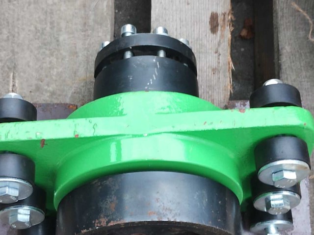 Pallet voorzien van boot onderdelen n overige bootonderdeel - afbeelding 21 van  28