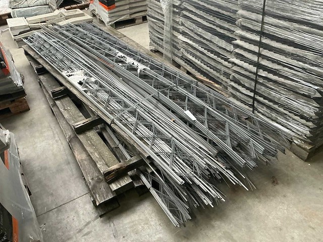 Pallet wapening staal - afbeelding 1 van  1